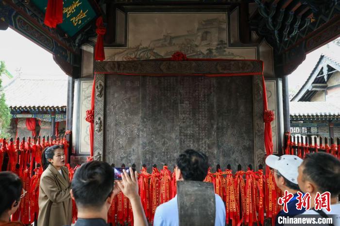 海外华文媒体探寻平遥武庙 解密晋商“信义之道”