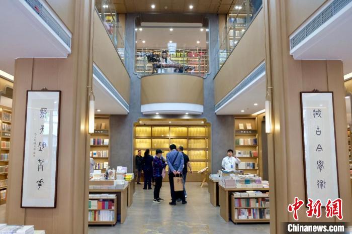 上海古籍书店焕新归来
